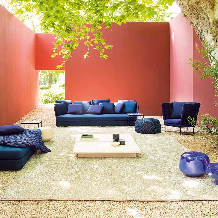paola lenti plump outdoor pad in a residential outdoor setting