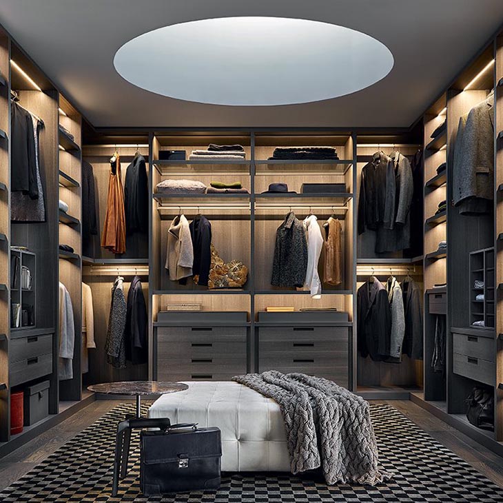 poliform senzafine walk-in closet full of clothes