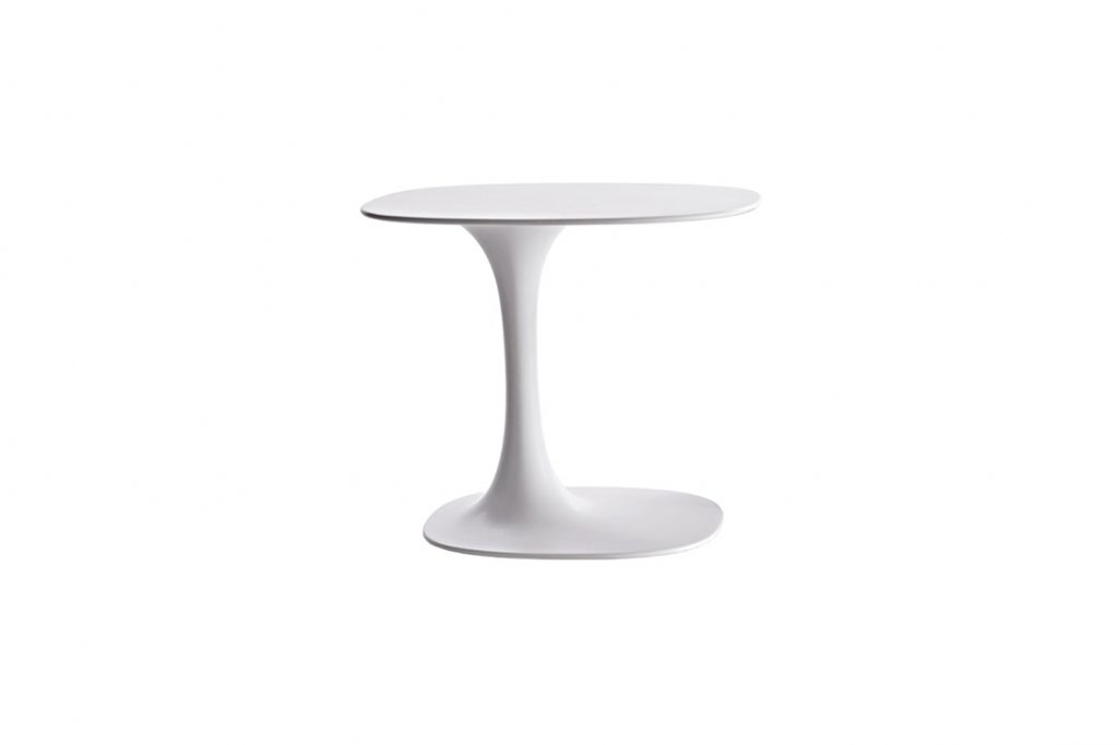 b&b italia awa table on a white background