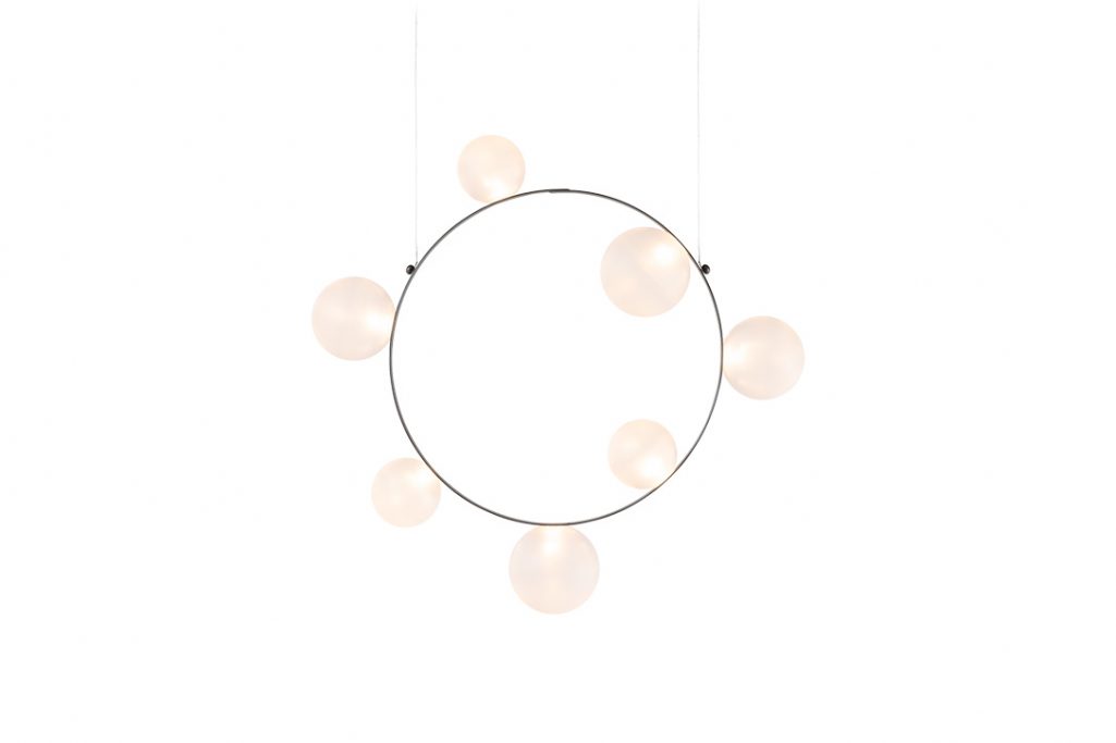 moooi hubble bubble pendant light 7 with frosted finish on a white background