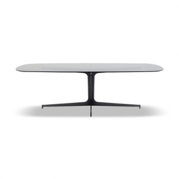 minotti clyfford coffee table on a white background