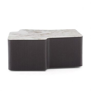 minotti lou coffee table on a white background