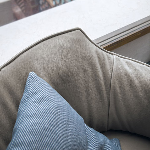 poltrona frau archibald gran comfort armchair in situ