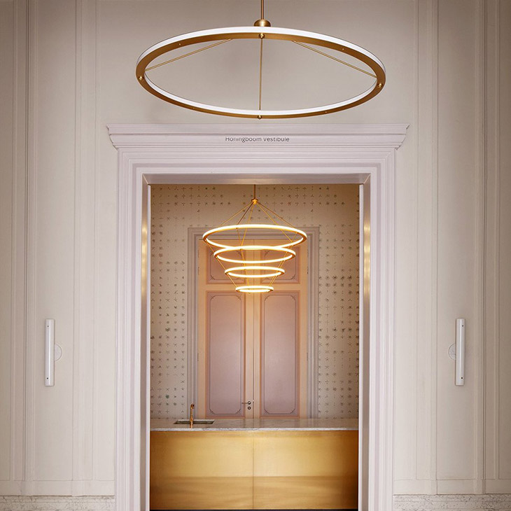 roll & hill halo oval pendant in situ