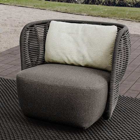 b&b italia bay outdoor armchair in situ