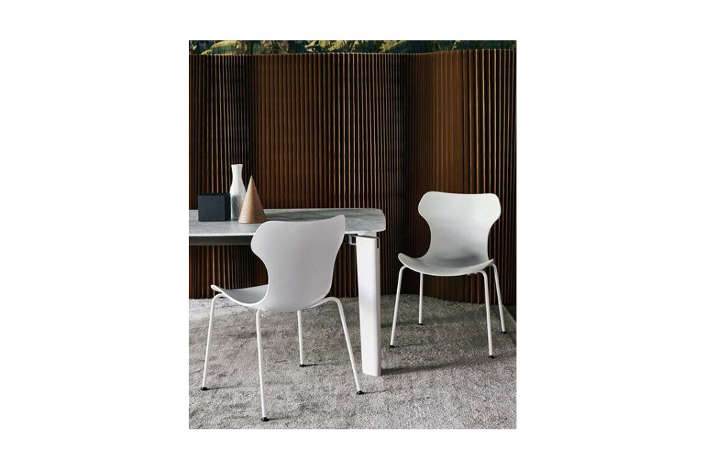 Papilio Shell Dining Chair - B&B Italia | Studio Como