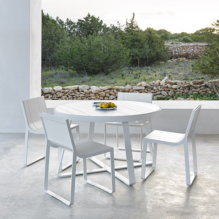 gandia blasco flat outdoor dining table and chairs in situ
