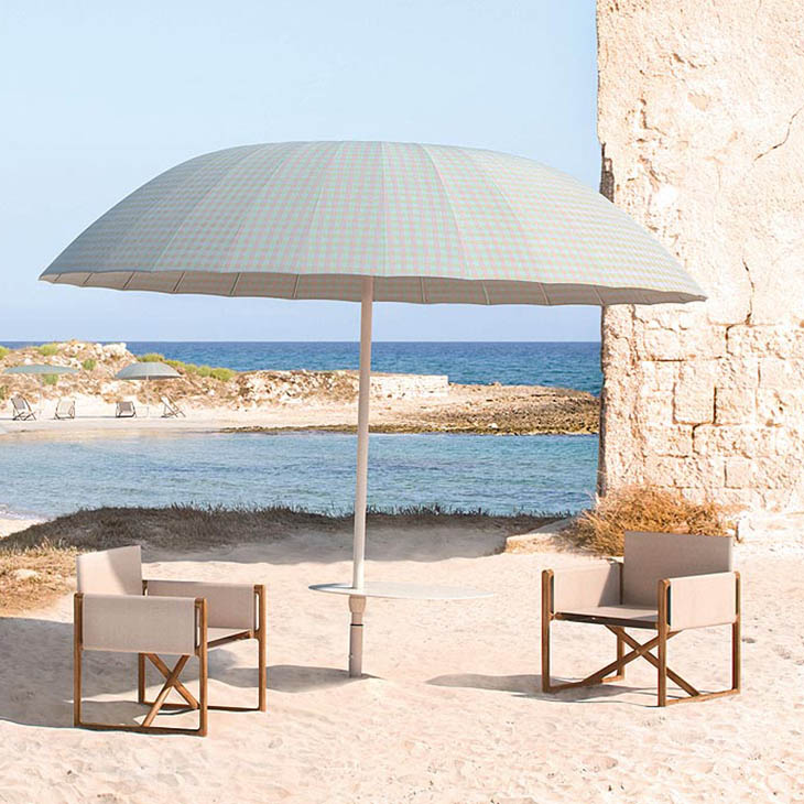 paola lenti portofino outdoor chairs in situ