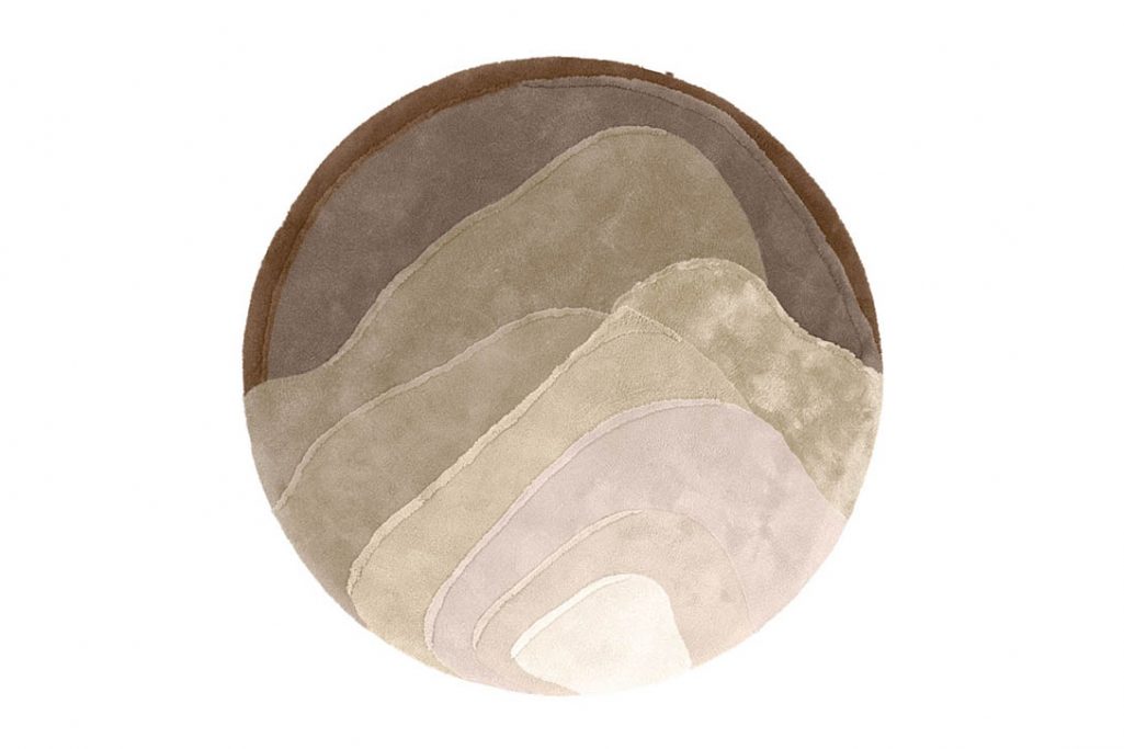 limited edition agate high rug travertine
