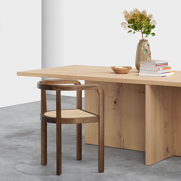 e15 zehn dining table in situ