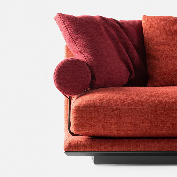 b&b italia noonu sofa armrest detail
