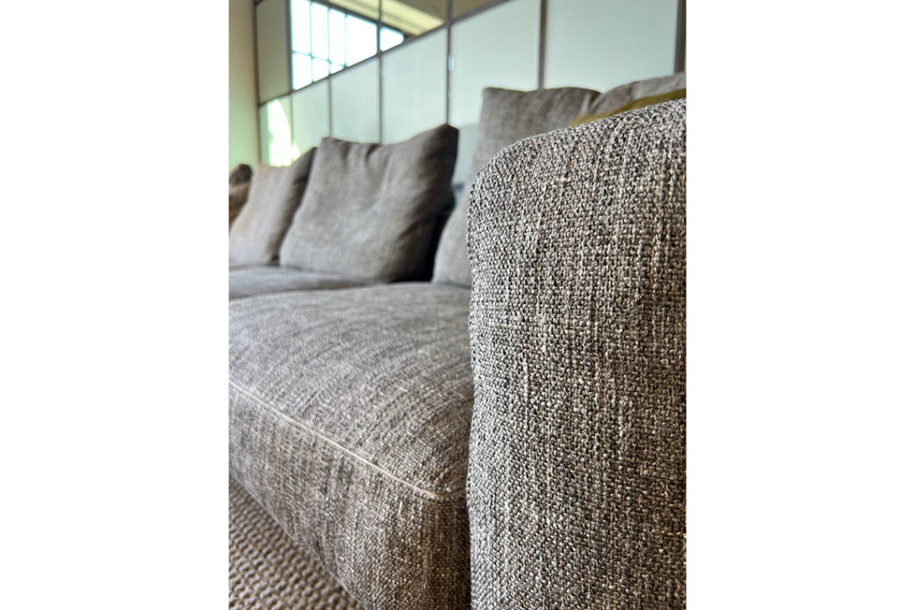flexform romeo sectional sofa studio como floor model