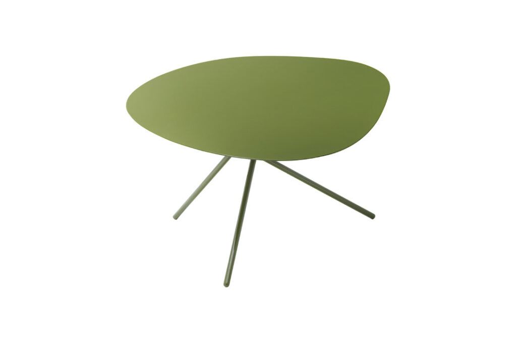 paola lenti lever outdoor side table