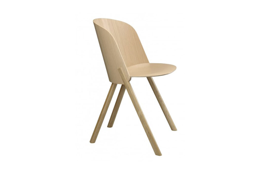 e15 this dining chair oak veneer clear lacquered