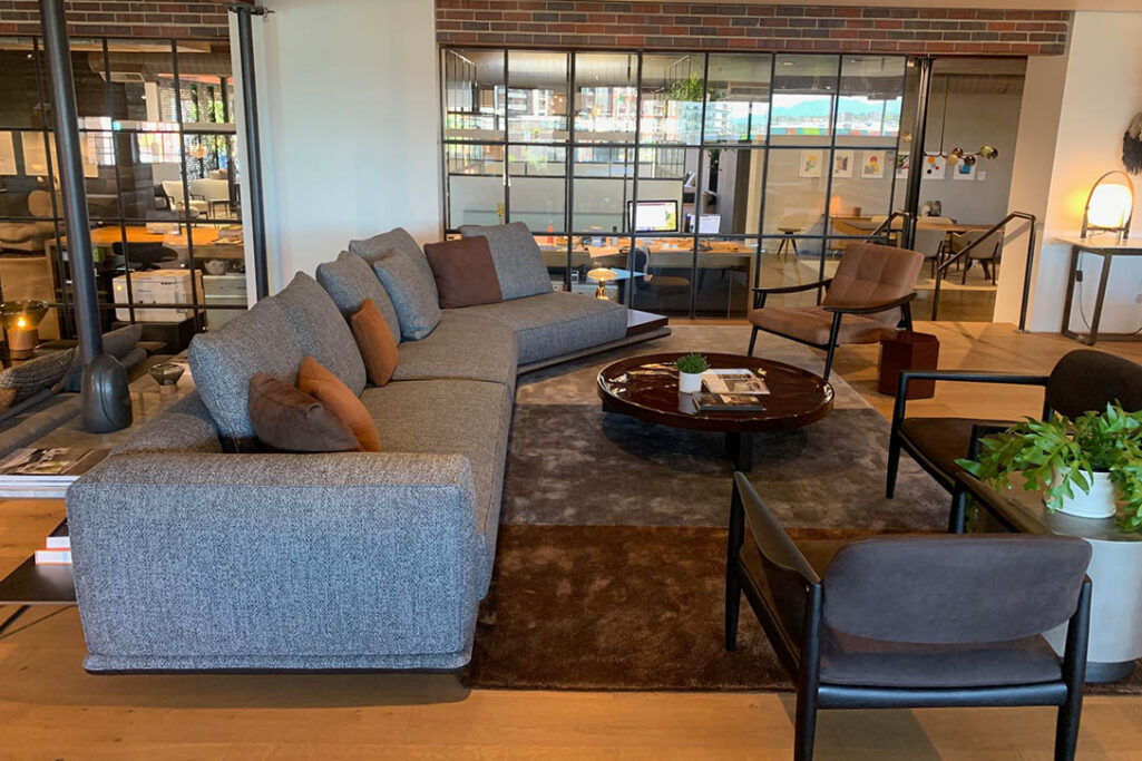 minotti horizonte sectional sofa at studio como denver