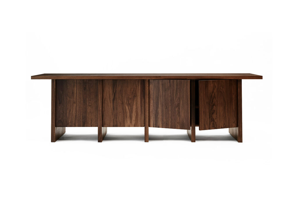archivism edda credenza