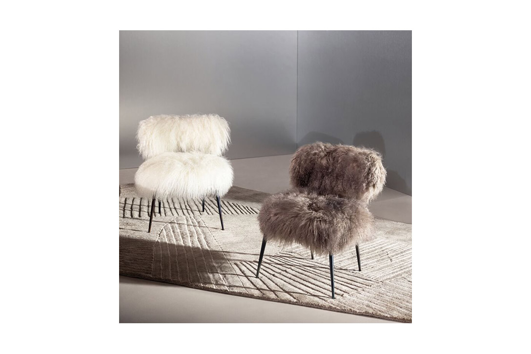 Nepal Mama Armchair