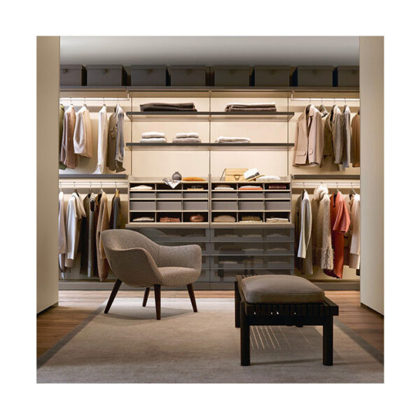 poliform ubik walk-in closet in situ