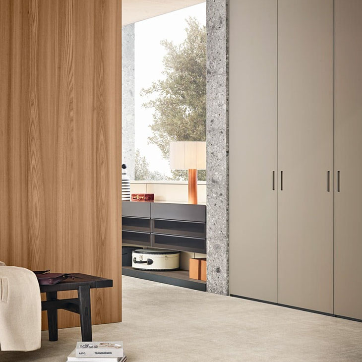 poliform ubik walk-in closet in situ