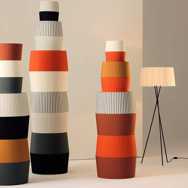 santa & cole tripode floor lamp in situ