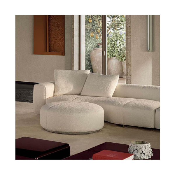 minotti yves ottoman in situ