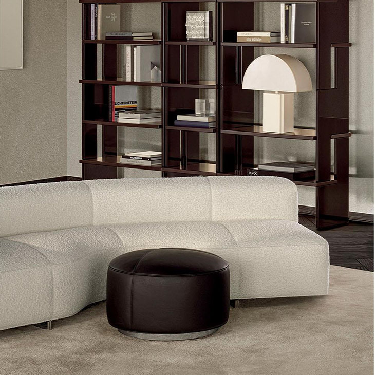 minotti yves ottoman in situ