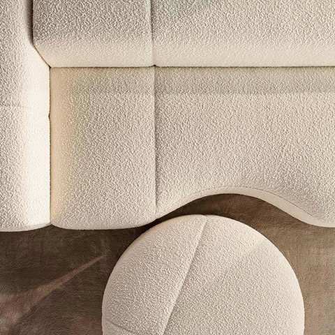 minotti yves ottoman in situ