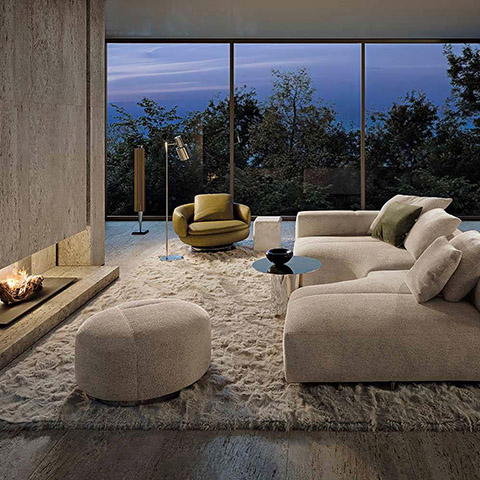 minotti yves ottoman in situ