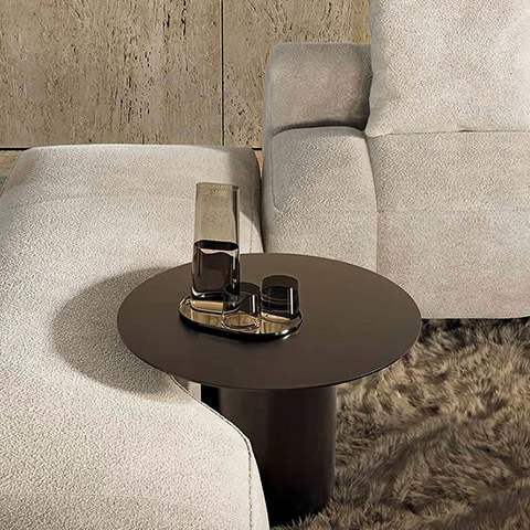 minotti yves sofa in situ