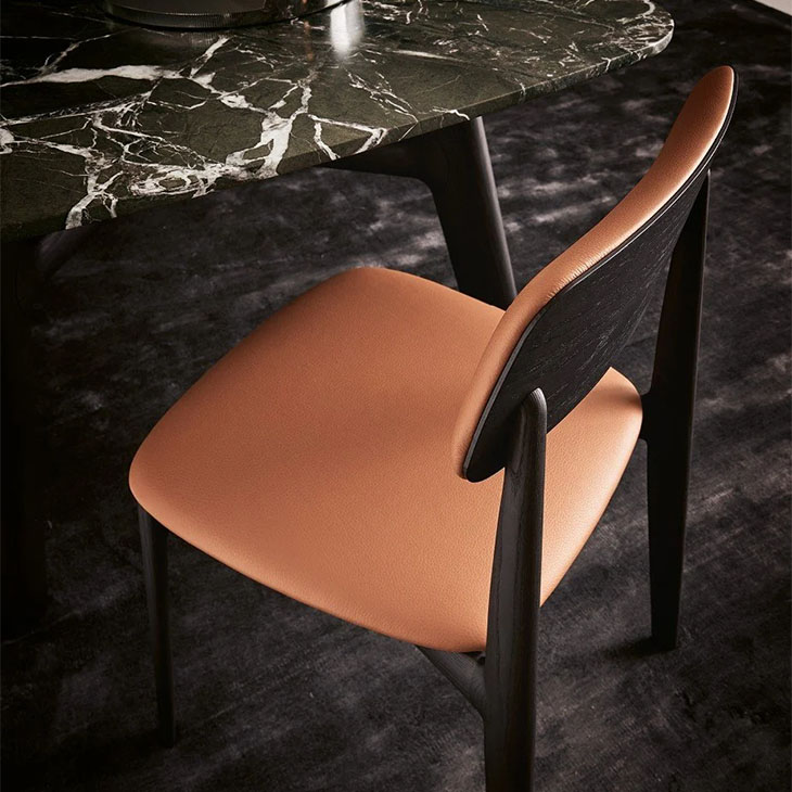 poliform curve dining chair in situ