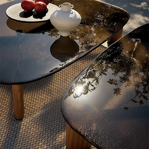poliform ketch outdoor coffee tables in situ