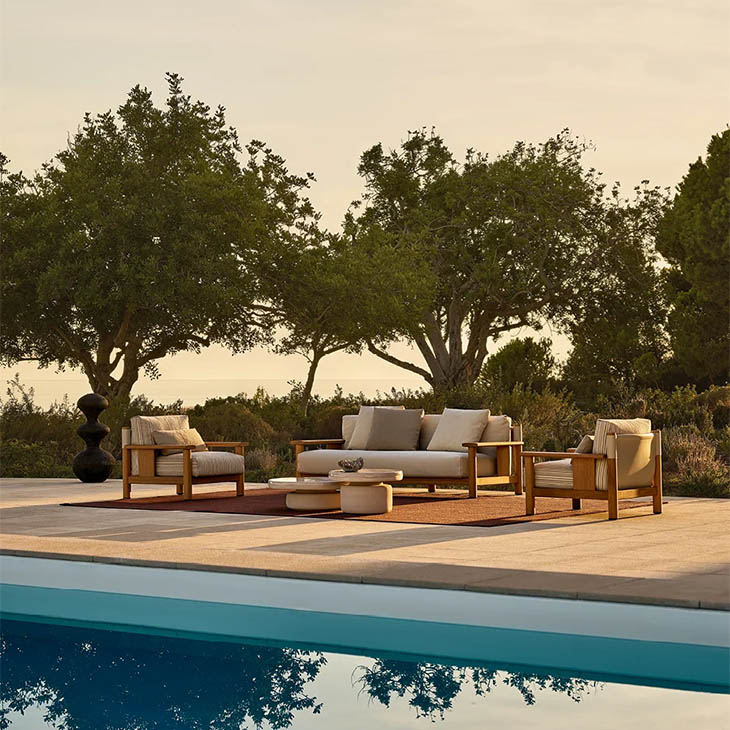 poliform ketch outdoor sofa and armchairs in situ