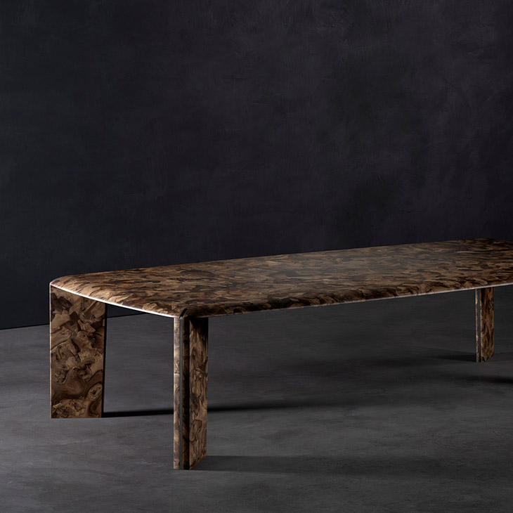 henge grand stand dining table