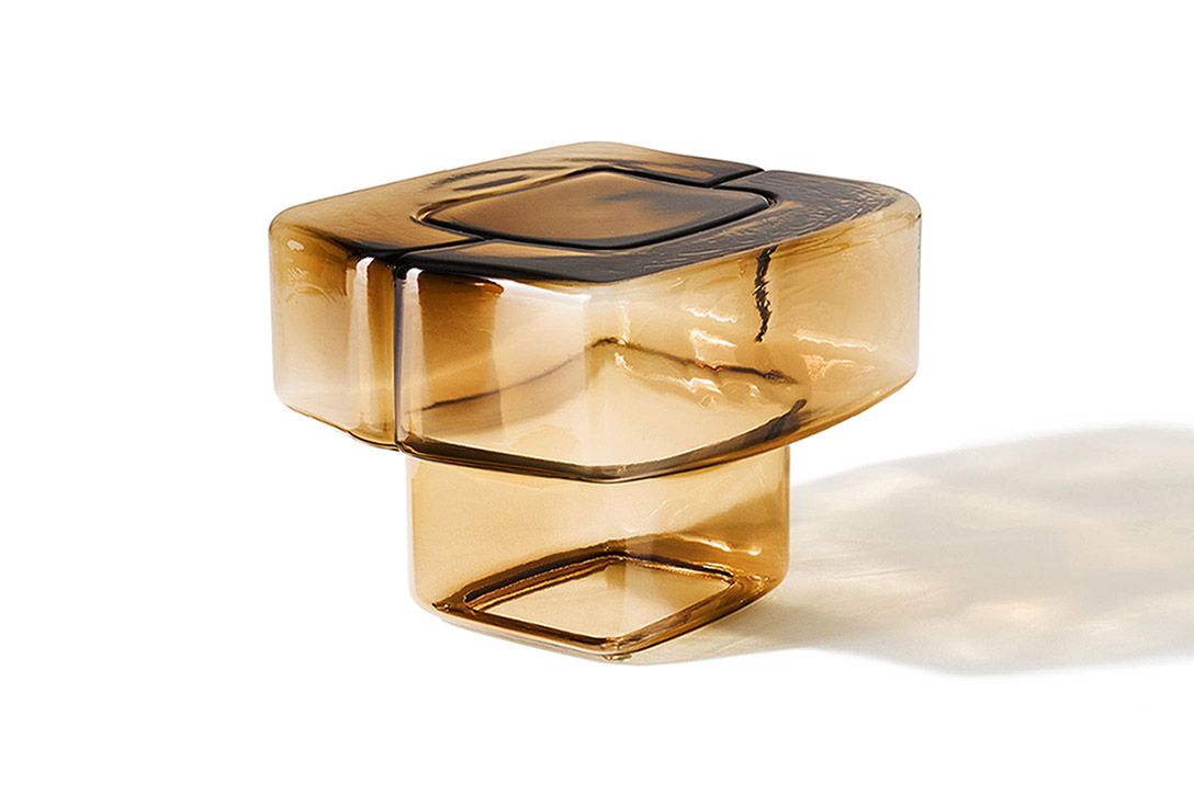 cassina fluid joinery side table fume