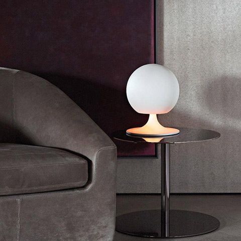 minotti bellagio side table in situ